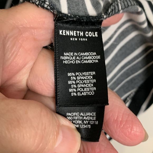 Kenneth Cole black-and-white striped dress w pockets, summer weight w stretch - Picture 5 of 11